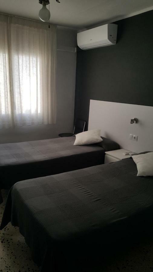 Hostal Can Joanet Cambrils Exteriér fotografie